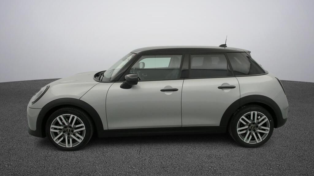 Fotos de MINI Cooper 5 Puertas C 115 kW (156 CV)