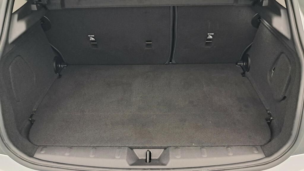 fotoG 10 del MINI MINI Cooper 5 Puertas C 115 kW (156 CV) 156cv Gasolina del 2025 en Madrid