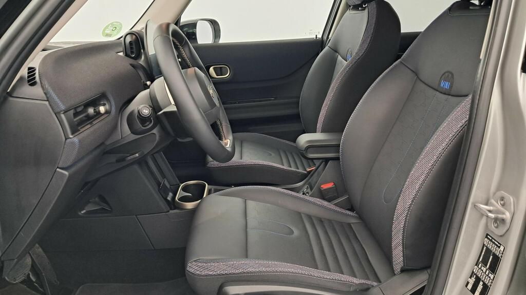 fotoG 8 del MINI MINI Cooper 5 Puertas C 115 kW (156 CV) 156cv Gasolina del 2025 en Madrid