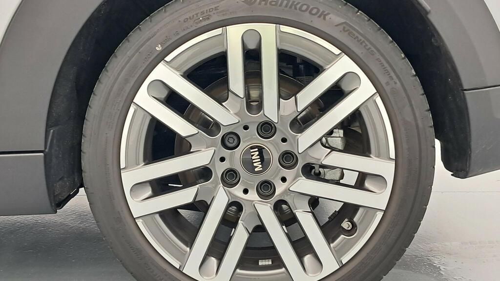 fotoG 13 del MINI MINI Cooper 5 Puertas C 115 kW (156 CV) 156cv Gasolina del 2025 en Madrid