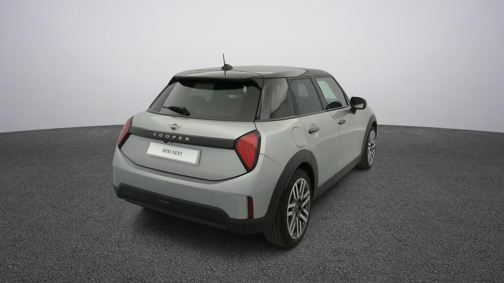 fotoG 4 del MINI MINI Cooper 5 Puertas C 115 kW (156 CV) 156cv Gasolina del 2025 en Madrid