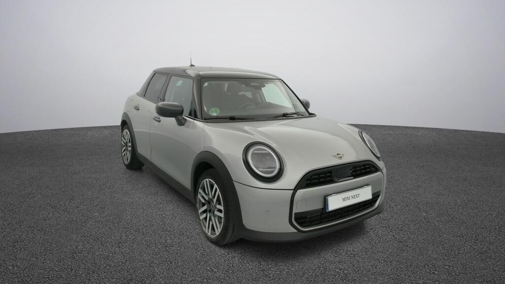 fotoG 16 del MINI MINI Cooper 5 Puertas C 115 kW (156 CV) 156cv Gasolina del 2025 en Madrid