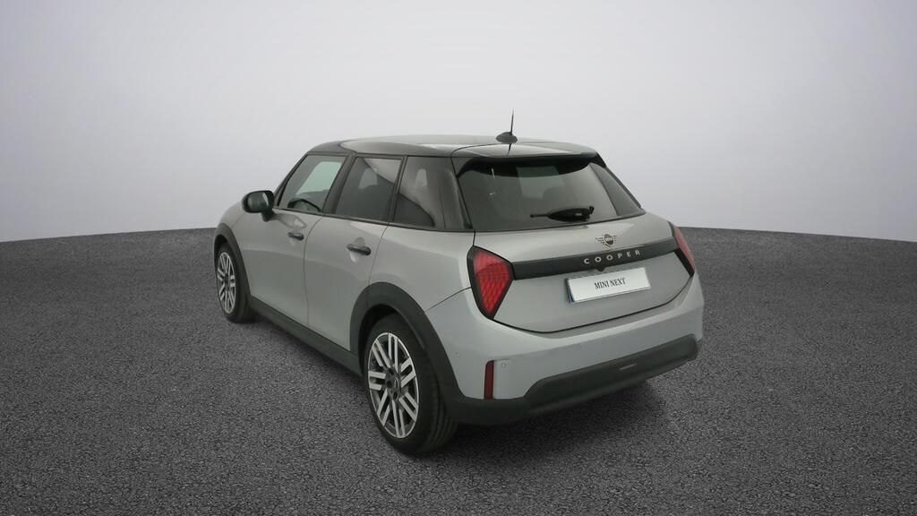 fotoG 5 del MINI MINI Cooper 5 Puertas C 115 kW (156 CV) 156cv Gasolina del 2025 en Madrid