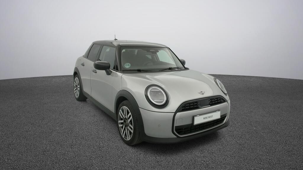 fotoG 16 del MINI MINI Cooper 5 Puertas C 115 kW (156 CV) 156cv Gasolina del 2025 en Madrid