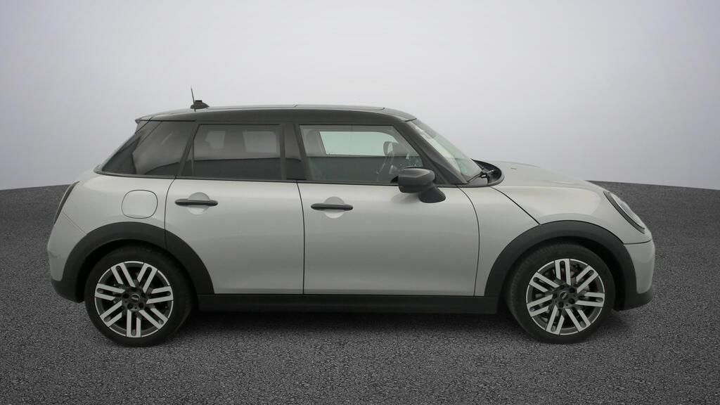 Fotos de MINI Cooper 5 Puertas C 115 kW (156 CV)