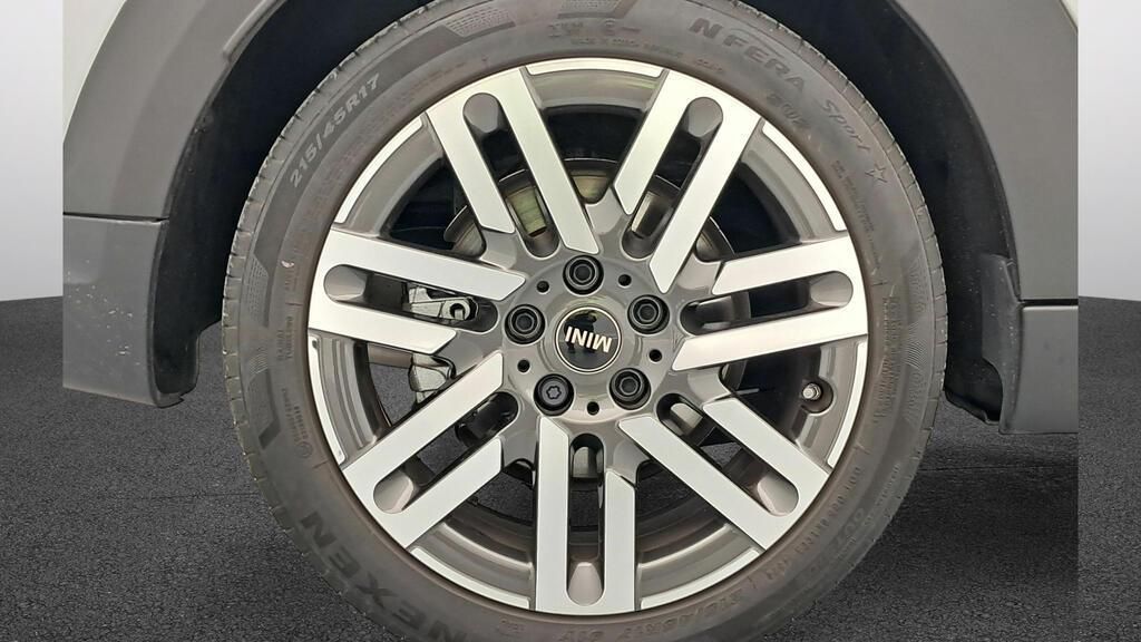 fotoG 13 del MINI MINI Cooper 5 Puertas C 115 kW (156 CV) 156cv Gasolina del 2025 en Madrid