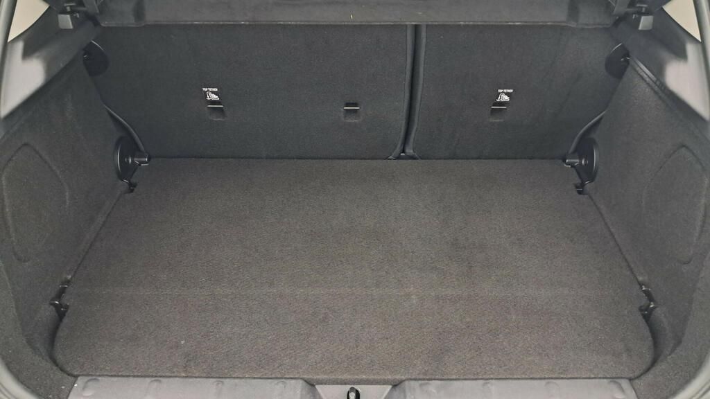 fotoG 10 del MINI MINI Cooper 5 Puertas C 115 kW (156 CV) 156cv Gasolina del 2025 en Madrid