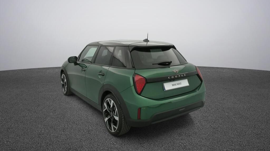 fotoG 5 del MINI MINI 5 Puertas Cooper C 115 kW (156 CV) 156cv Gasolina del 2025 en Madrid