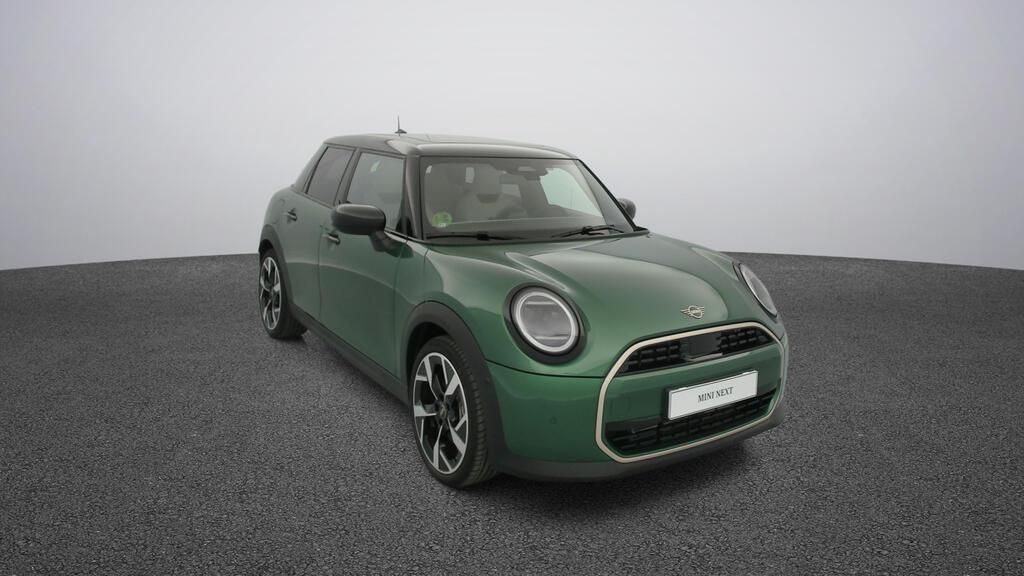 fotoG 16 del MINI MINI 5 Puertas Cooper C 115 kW (156 CV) 156cv Gasolina del 2025 en Madrid