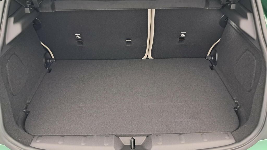 fotoG 10 del MINI MINI 5 Puertas Cooper C 115 kW (156 CV) 156cv Gasolina del 2025 en Madrid