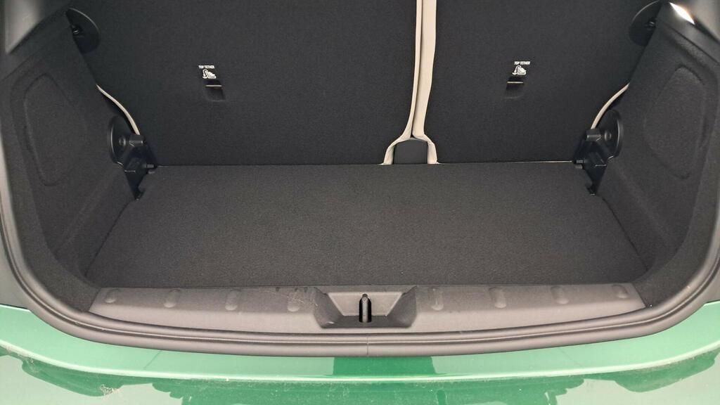 fotoG 10 del MINI MINI Cooper S 150 kW (204 CV) 204cv Gasolina del 2025 en Madrid