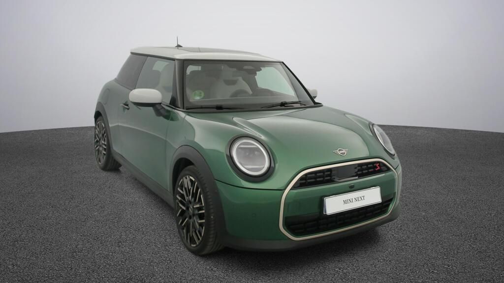 fotoG 16 del MINI MINI Cooper S 150 kW (204 CV) 204cv Gasolina del 2025 en Madrid