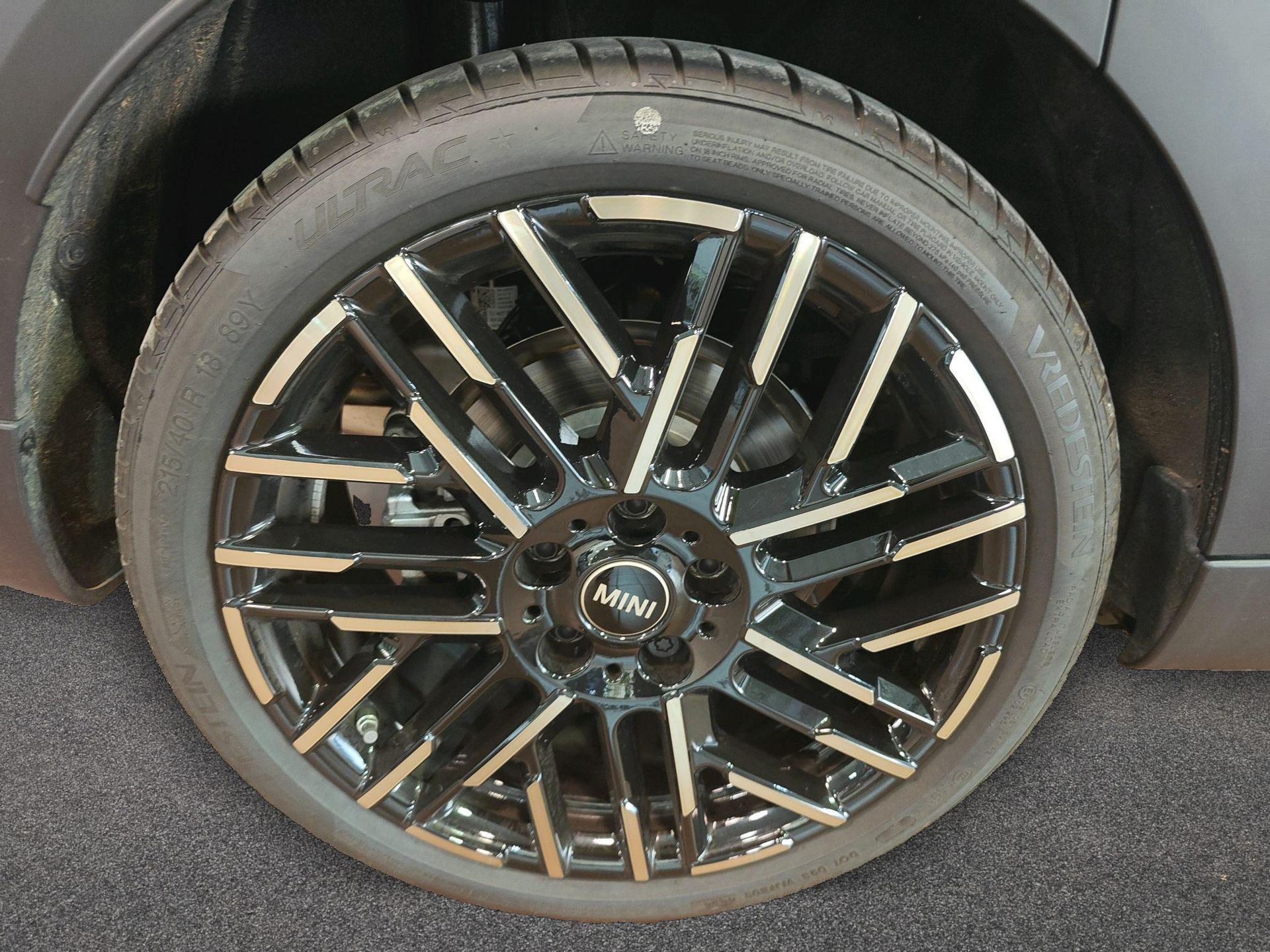 fotoG 11 del MINI MINI 5 Puertas Cooper S 150 kW (204 CV) 204cv Gasolina del 2025 en Madrid