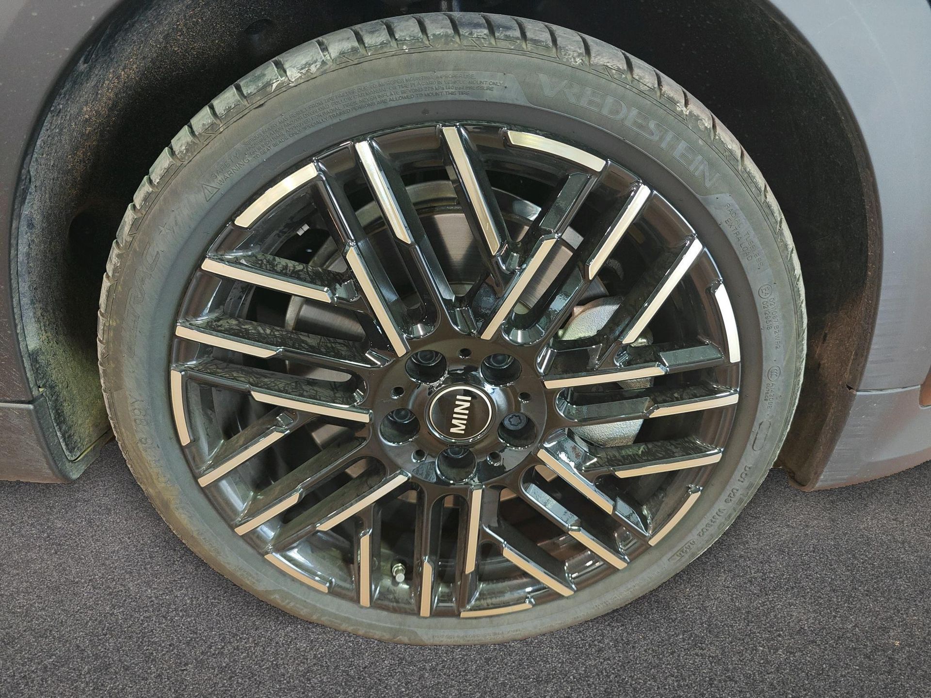 fotoG 12 del MINI MINI 5 Puertas Cooper S 150 kW (204 CV) 204cv Gasolina del 2025 en Madrid