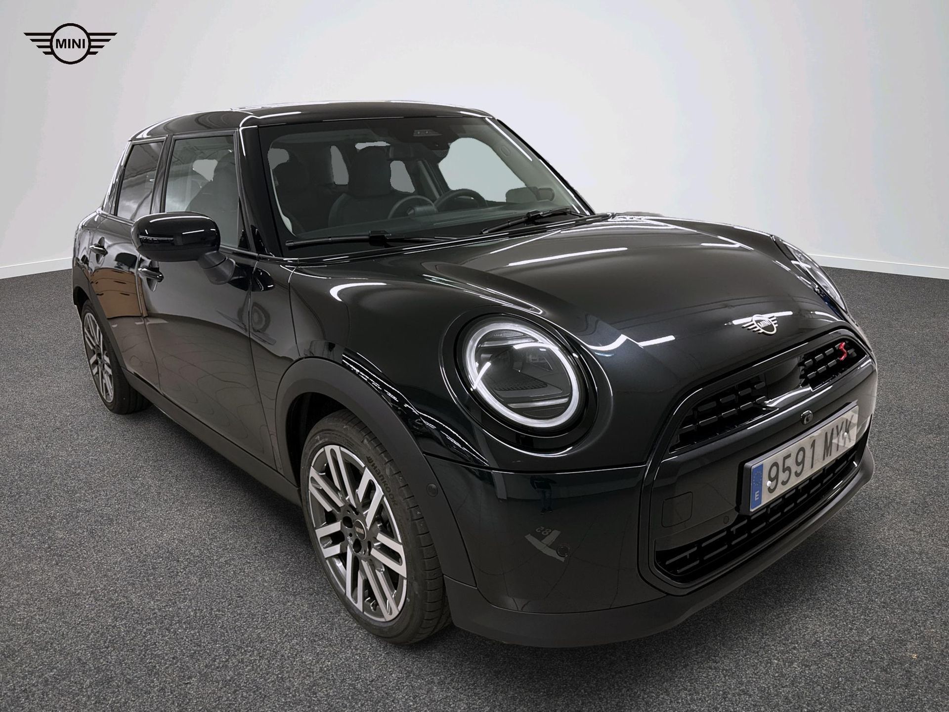 fotoG 15 del MINI MINI 5 Puertas Cooper S 150 kW (204 CV) 204cv Gasolina del 2025 en Madrid