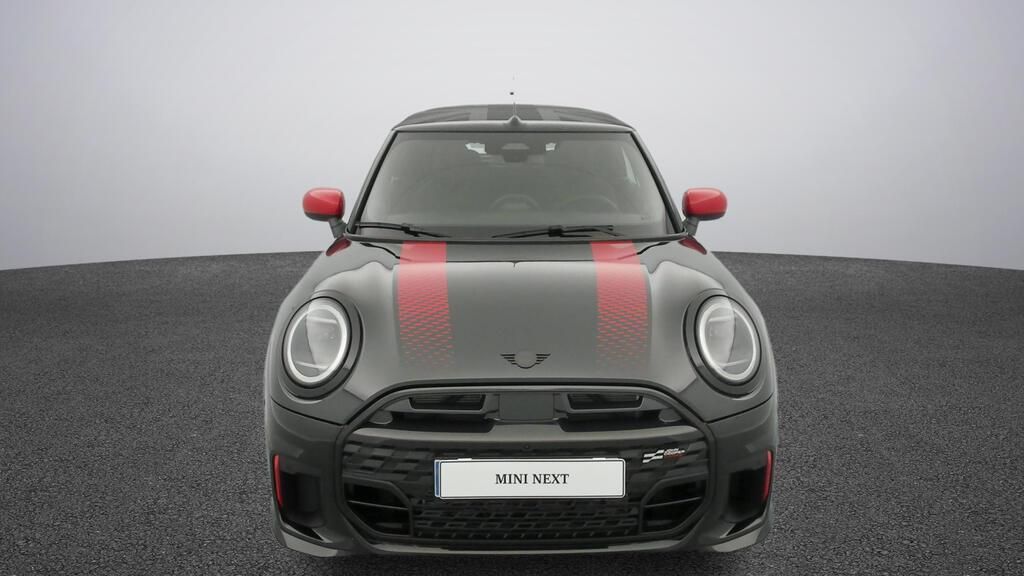 Fotos de MINI Cabrio John Cooper Works 170 kW (231 CV)