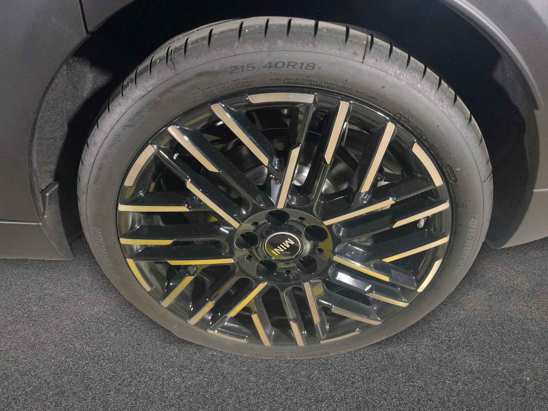 fotoG 13 del MINI MINI 5 Puertas Cooper C 115 kW (156 CV) 156cv Gasolina del 2025 en Madrid