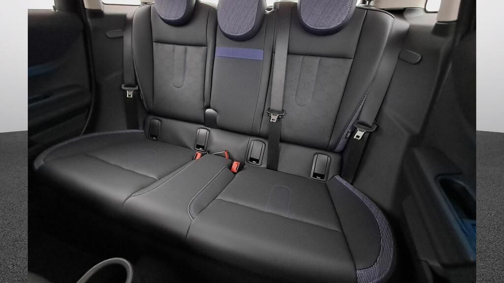 fotoG 9 del MINI MINI Cooper 5 Puertas C 115 kW (156 CV) 156cv Gasolina del 2025 en Madrid