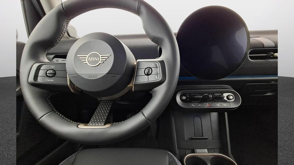 fotoG 7 del MINI MINI Cooper 5 Puertas C 115 kW (156 CV) 156cv Gasolina del 2025 en Madrid