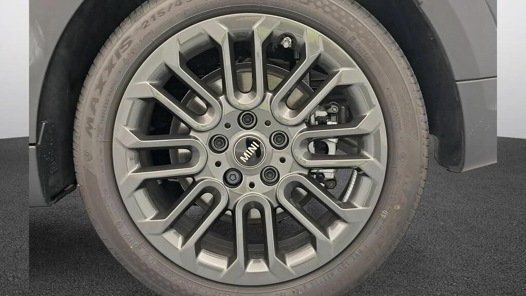 fotoG 11 del MINI MINI Cooper 5 Puertas C 115 kW (156 CV) 156cv Gasolina del 2025 en Madrid