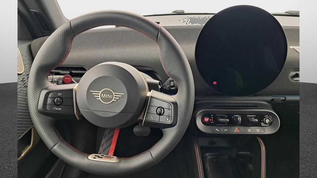 fotoG 7 del MINI MINI 3 Puertas John Cooper Works E 190 kW (258 CV) 258cv Eléctrico del 2025 en Madrid