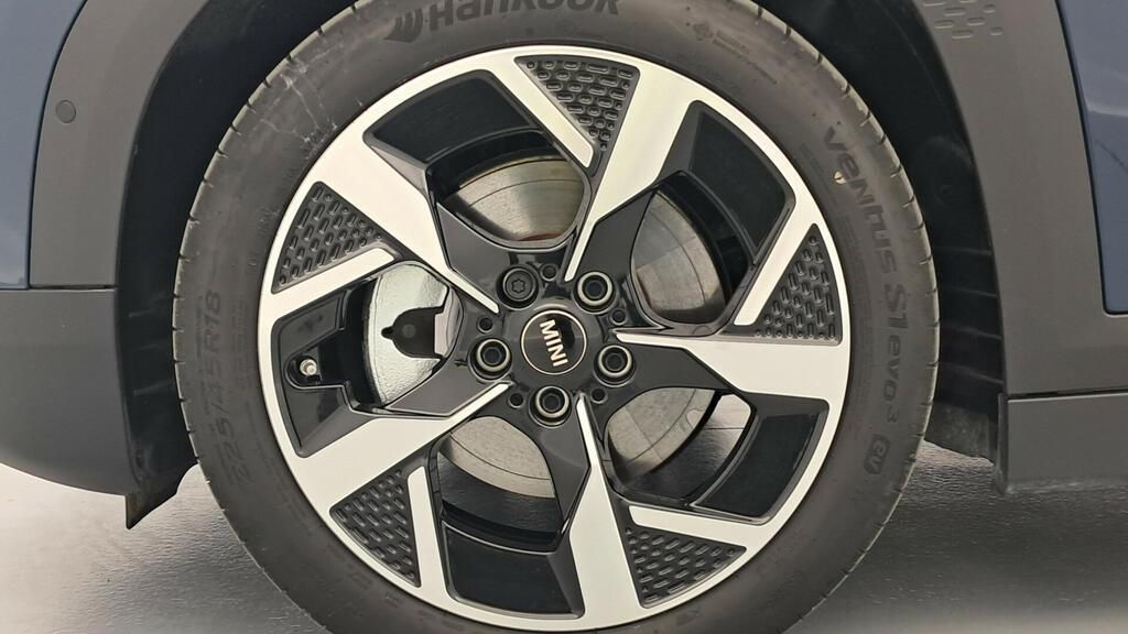 fotoG 12 del Mini MINI Aceman E 184cv Eléctrico del 2025 en Madrid