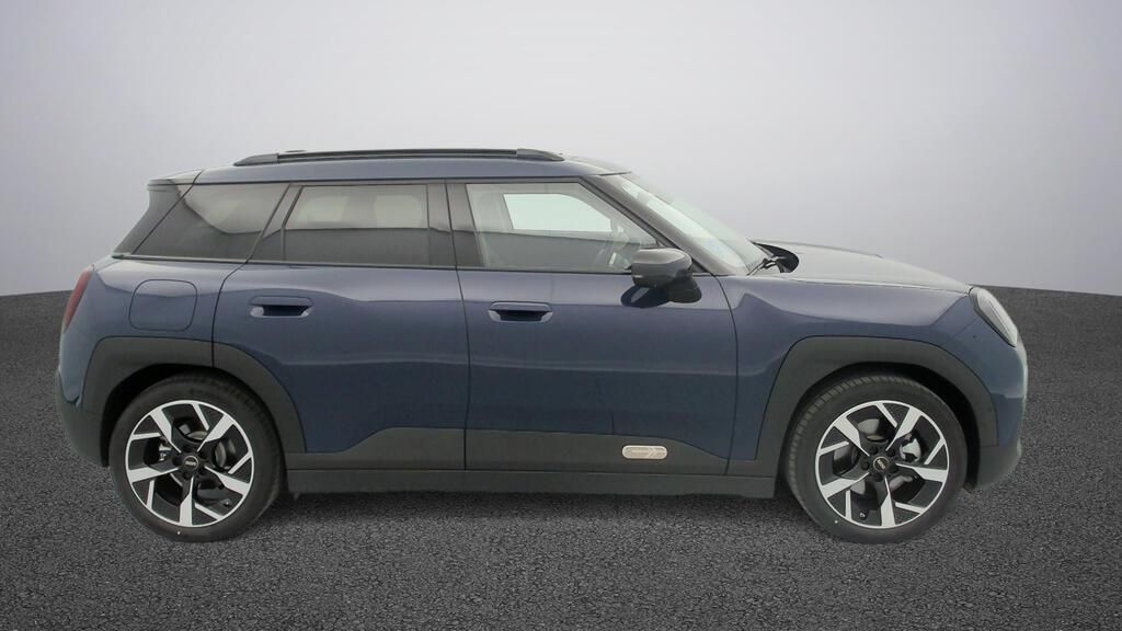 fotoG 3 del Mini MINI Aceman E 184cv Eléctrico del 2025 en Madrid