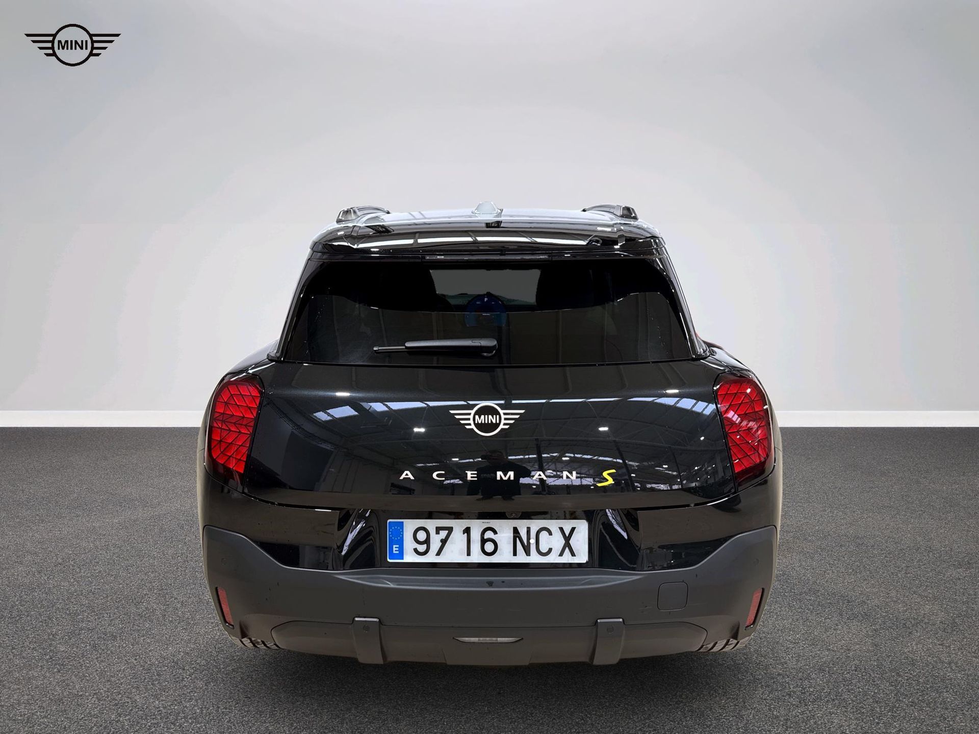 fotoG 6 del MINI MINI Aceman SE 160 kW (218 CV) 218cv Eléctrico del 2025 en Madrid