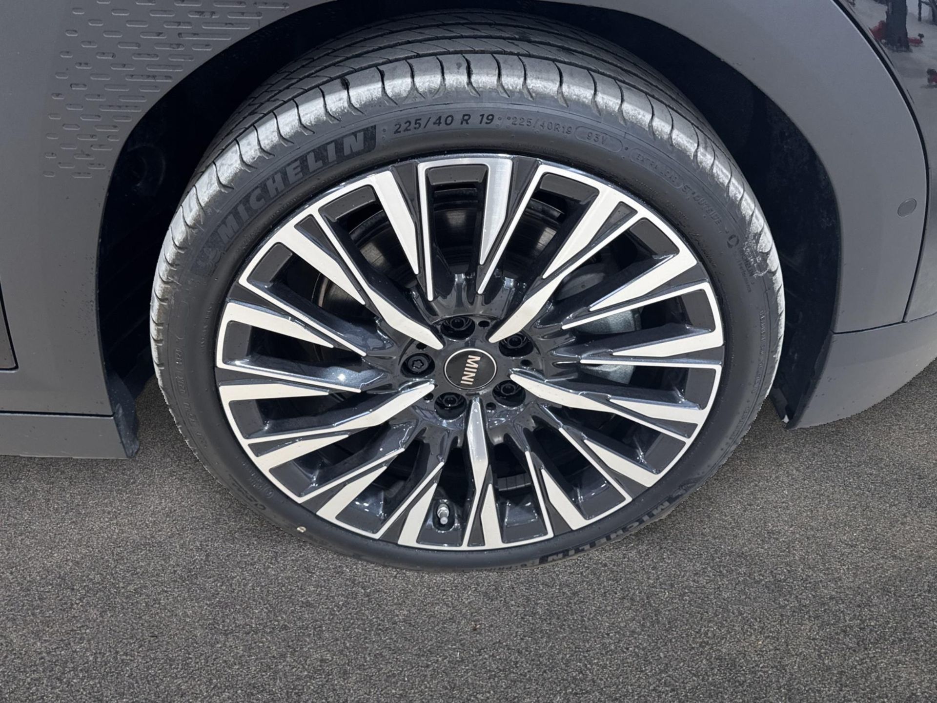 fotoG 11 del MINI MINI Aceman SE 160 kW (218 CV) 218cv Eléctrico del 2025 en Madrid