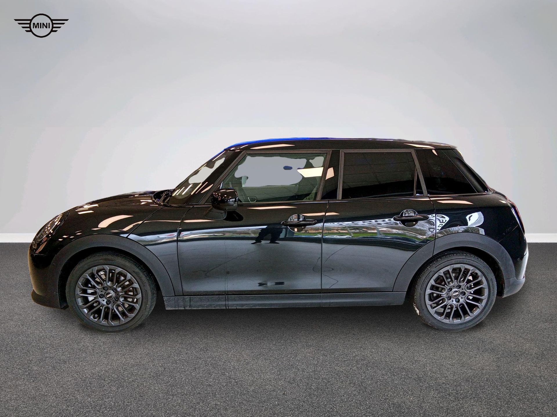 Fotos de MINI Cooper 5 Puertas C 115 kW (156 CV)