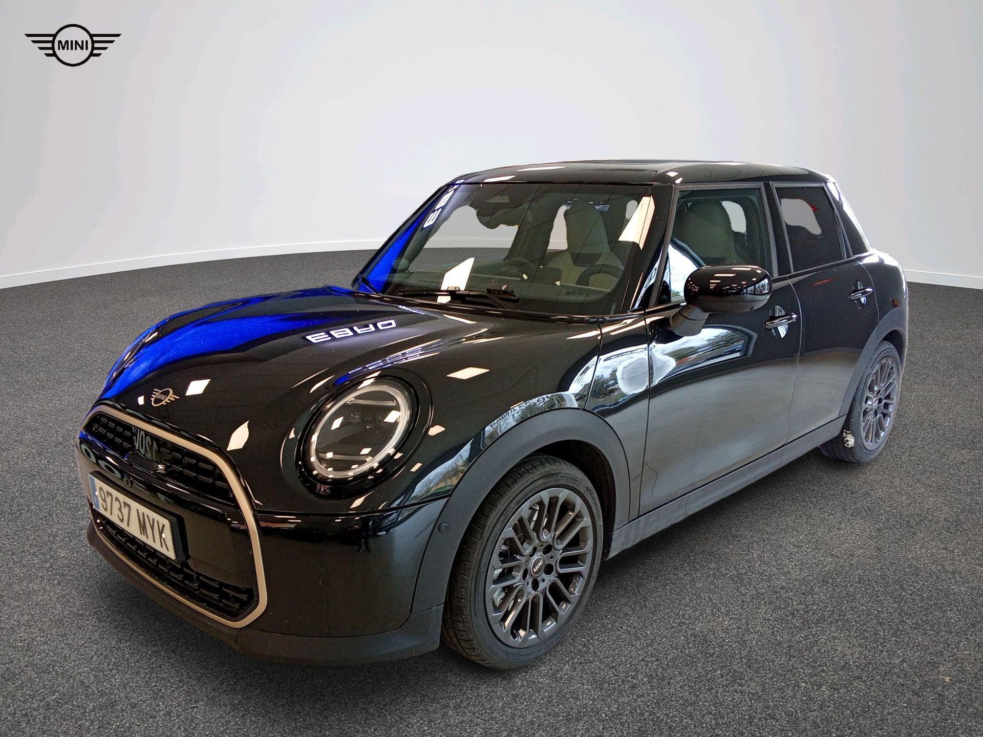 Fotos de MINI Cooper 5 Puertas C 115 kW (156 CV)