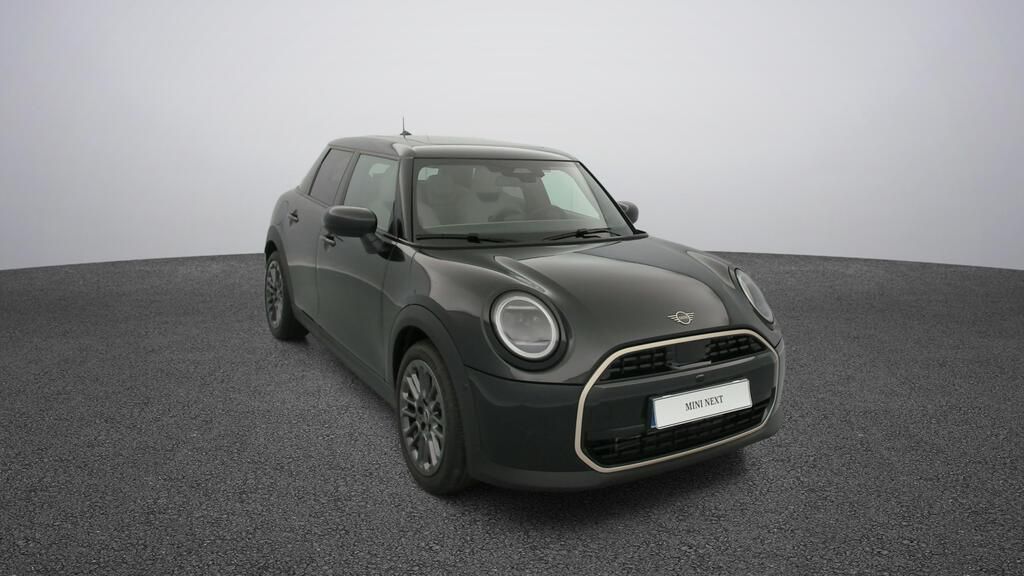 fotoG 15 del MINI MINI Cooper 5 Puertas C 115 kW (156 CV) 156cv Gasolina del 2025 en Madrid