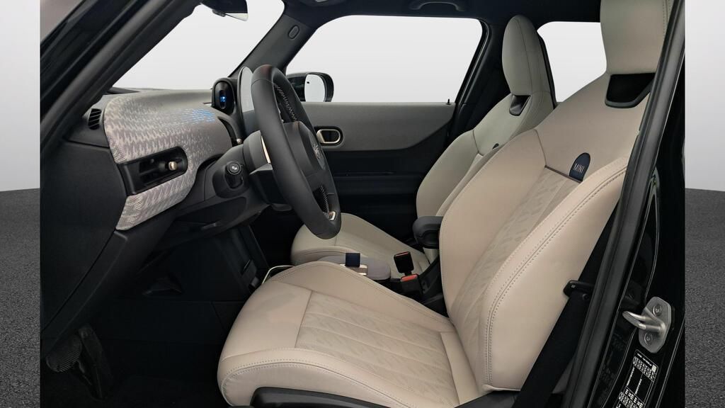 fotoG 8 del MINI MINI Cooper 5 Puertas C 115 kW (156 CV) 156cv Gasolina del 2025 en Madrid