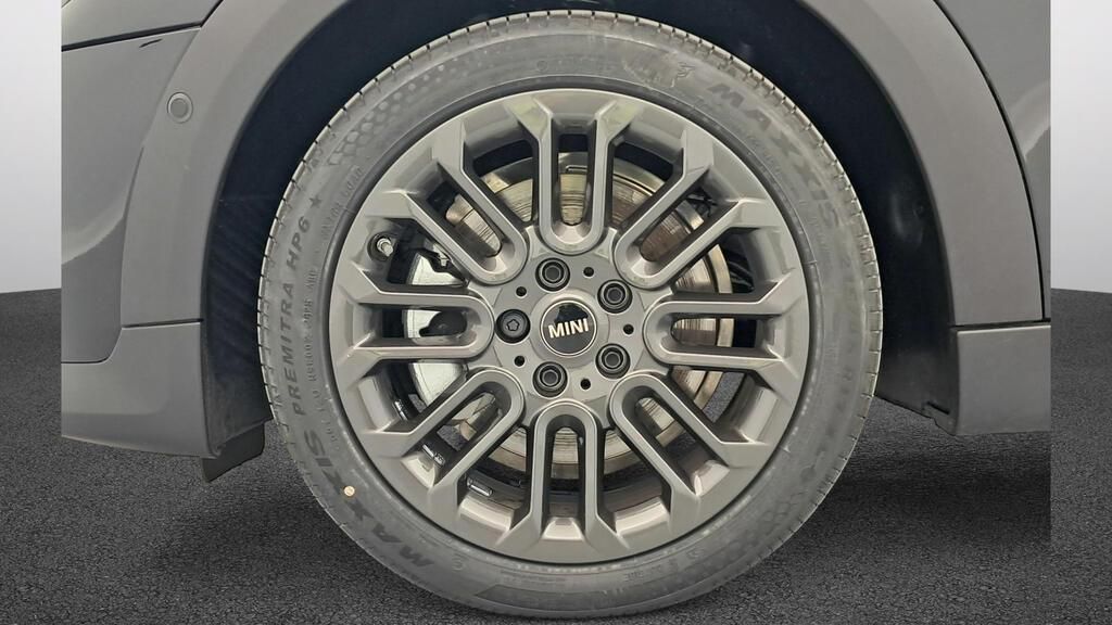 fotoG 14 del MINI MINI 5 Puertas Cooper C 115 kW (156 CV) 156cv Gasolina del 2025 en Madrid
