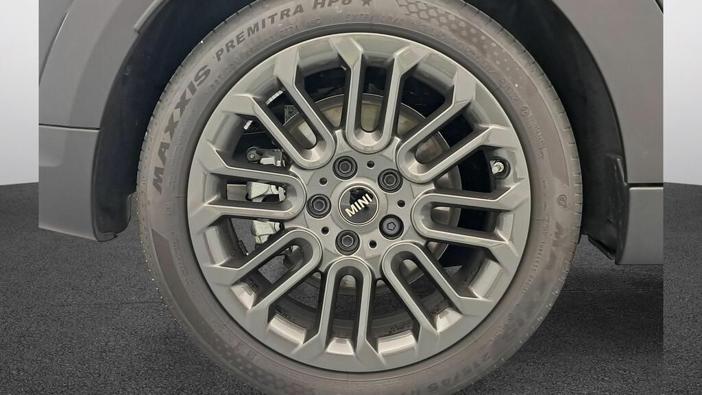 fotoG 11 del MINI MINI 5 Puertas Cooper C 115 kW (156 CV) 156cv Gasolina del 2025 en Madrid