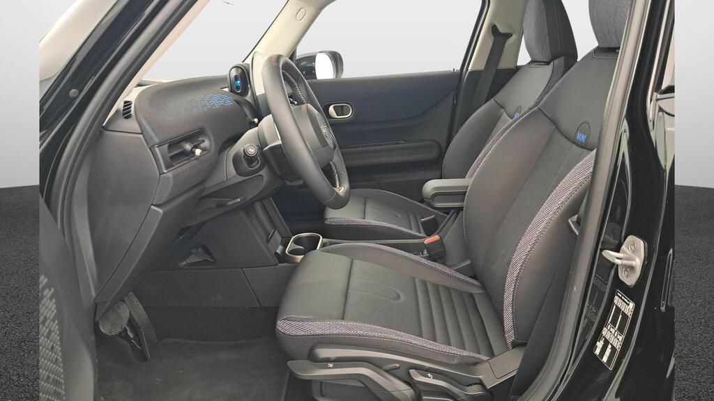 fotoG 8 del MINI MINI 5 Puertas Cooper C 115 kW (156 CV) 156cv Gasolina del 2025 en Madrid