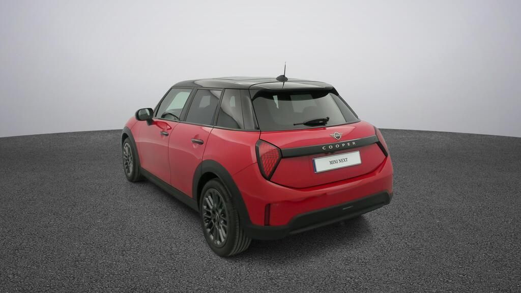 fotoG 4 del MINI MINI 5 Puertas Cooper C 115 kW (156 CV) 156cv Gasolina del 2025 en Madrid