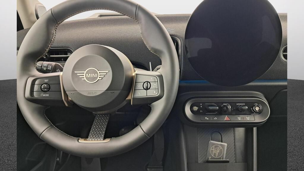 fotoG 7 del MINI MINI 5 Puertas Cooper C 115 kW (156 CV) 156cv Gasolina del 2025 en Madrid