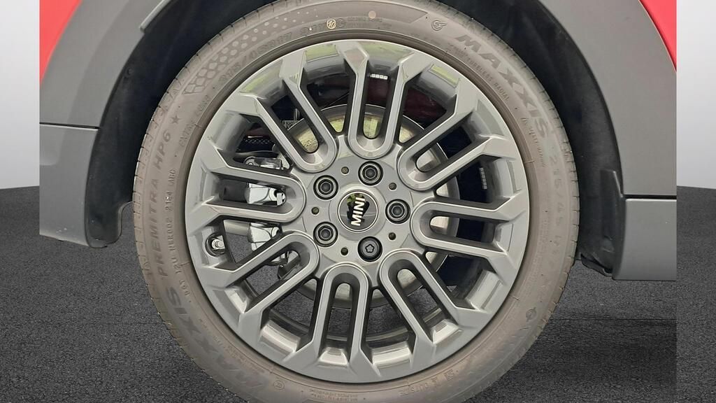 fotoG 12 del MINI MINI 5 Puertas Cooper C 115 kW (156 CV) 156cv Gasolina del 2025 en Madrid