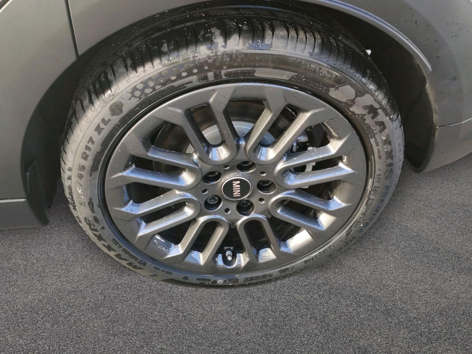 fotoG 12 del Mini MINI Cooper 5 Puertas MINI Cooper C 5 puertas 156cv Gasolina del 2025 en Madrid