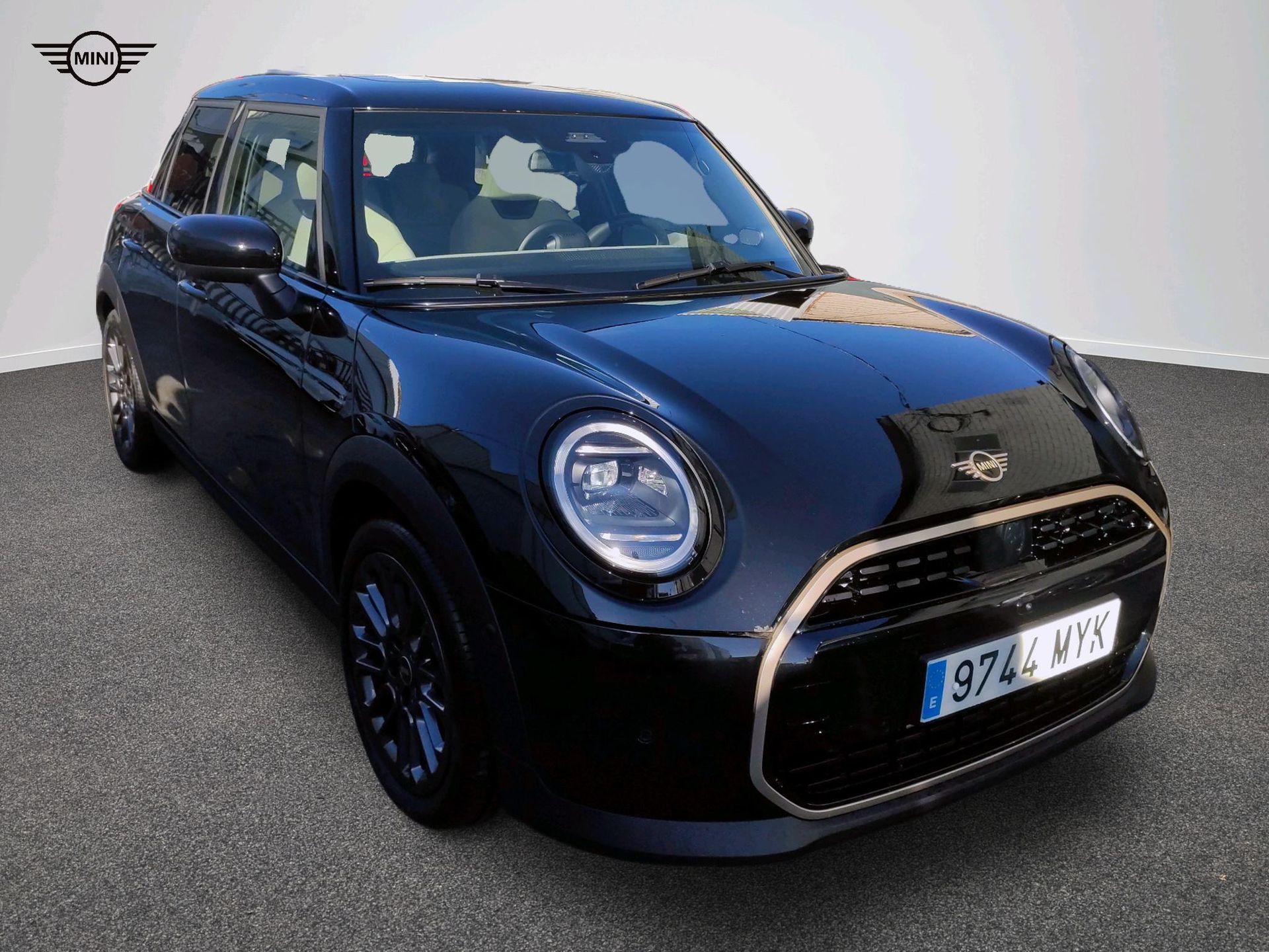 fotoG 15 del Mini MINI Cooper 5 Puertas MINI Cooper C 5 puertas 156cv Gasolina del 2025 en Madrid