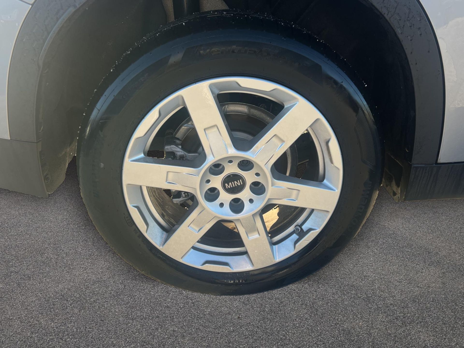 fotoG 11 del MINI MINI Countryman C 125 kW (170 CV) 170cv Gasolina del 2025 en Madrid