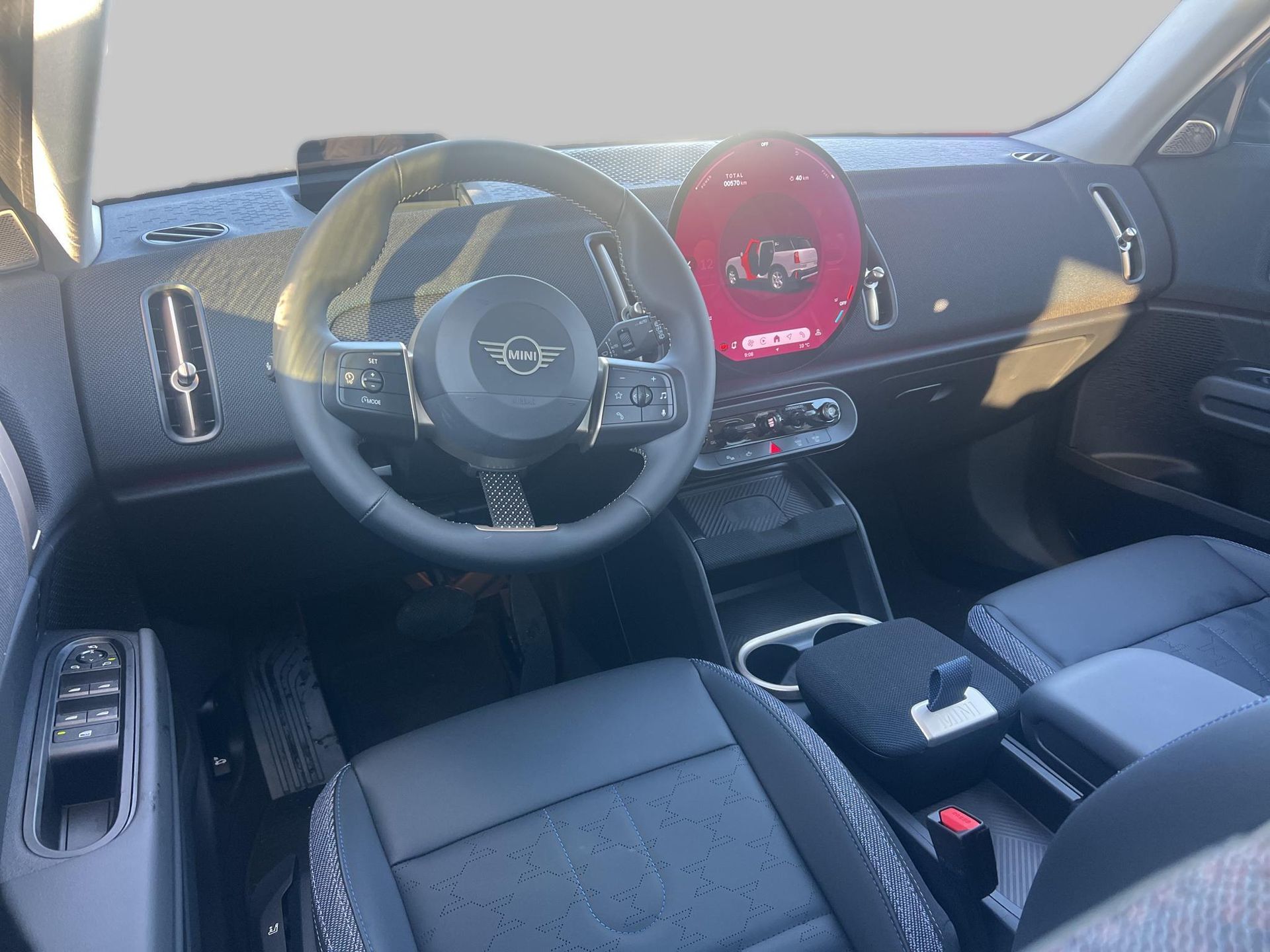fotoG 7 del MINI MINI Countryman C 125 kW (170 CV) 170cv Gasolina del 2025 en Madrid