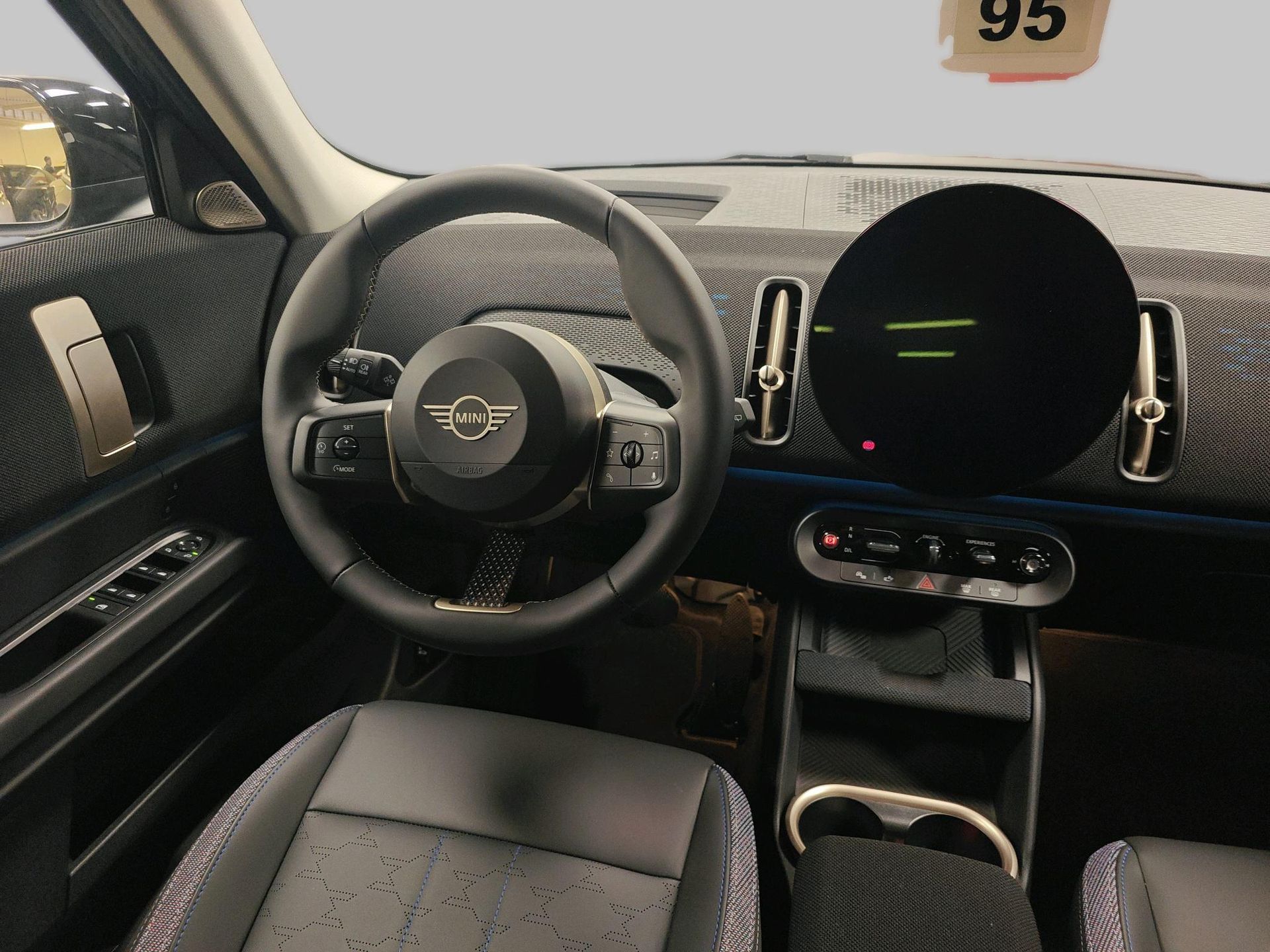 fotoG 7 del MINI MINI Countryman C 125 kW (170 CV) 170cv Gasolina del 2025 en Madrid