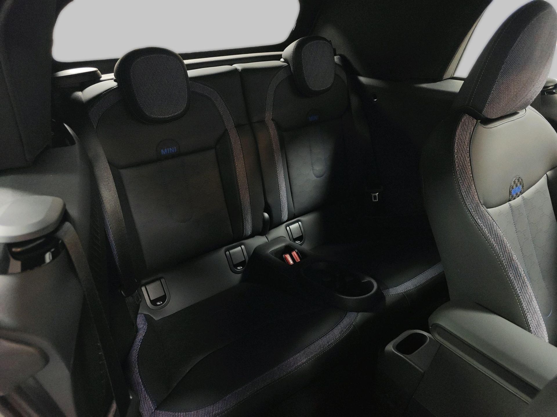 fotoG 9 del Mini MINI Cooper Cabrio MINI Cooper C Cabrio 163cv Gasolina del 2025 en Madrid