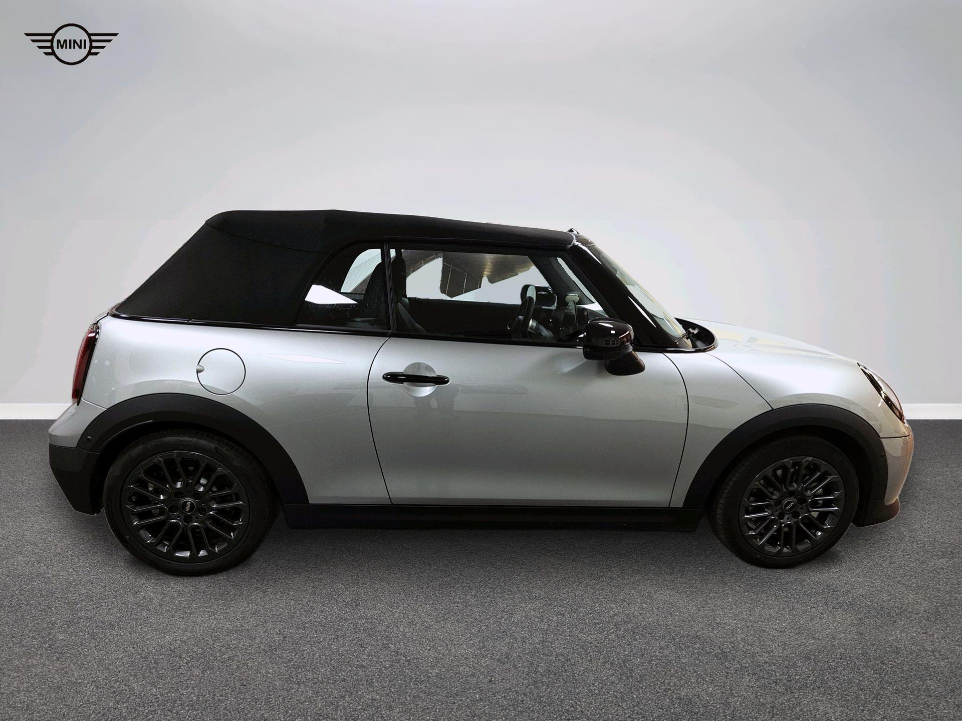 fotoG 3 del Mini MINI Cooper Cabrio MINI Cooper C Cabrio 163cv Gasolina del 2025 en Madrid