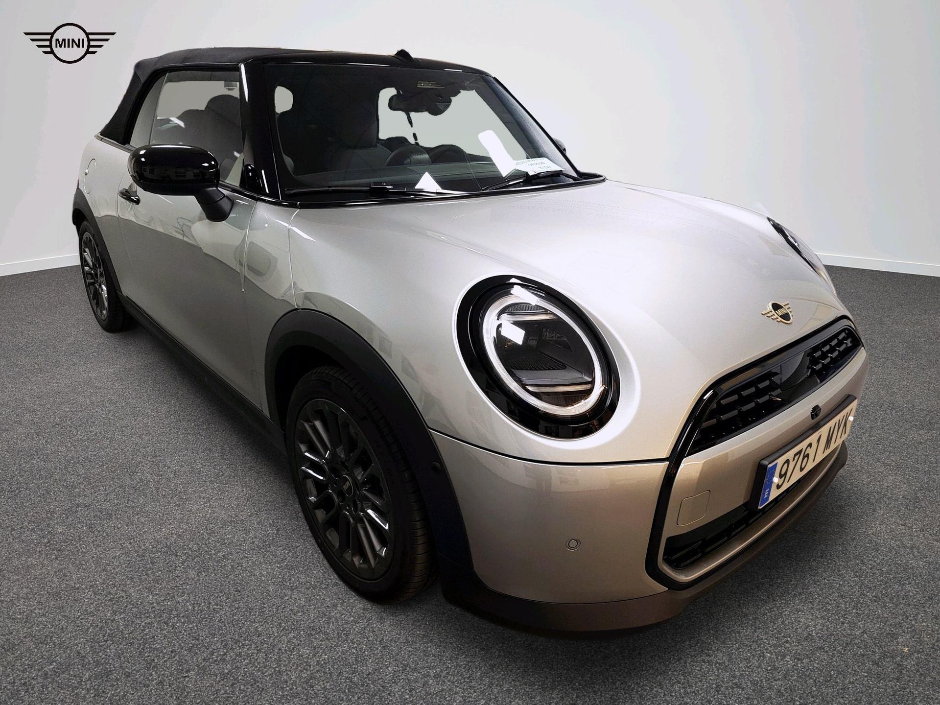 fotoG 15 del Mini MINI Cooper Cabrio MINI Cooper C Cabrio 163cv Gasolina del 2025 en Madrid