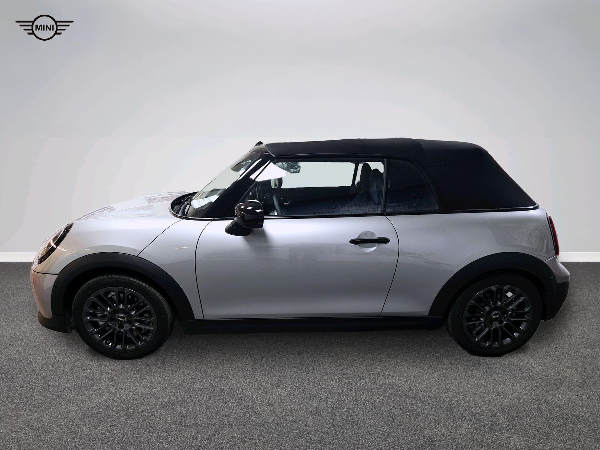 Fotos de MINI Cabrio Cooper C 120 kW (163 CV)