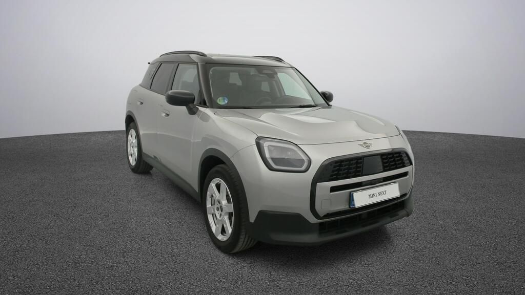 fotoG 15 del MINI MINI Countryman C 125 kW (170 CV) 170cv Gasolina del 2025 en Madrid