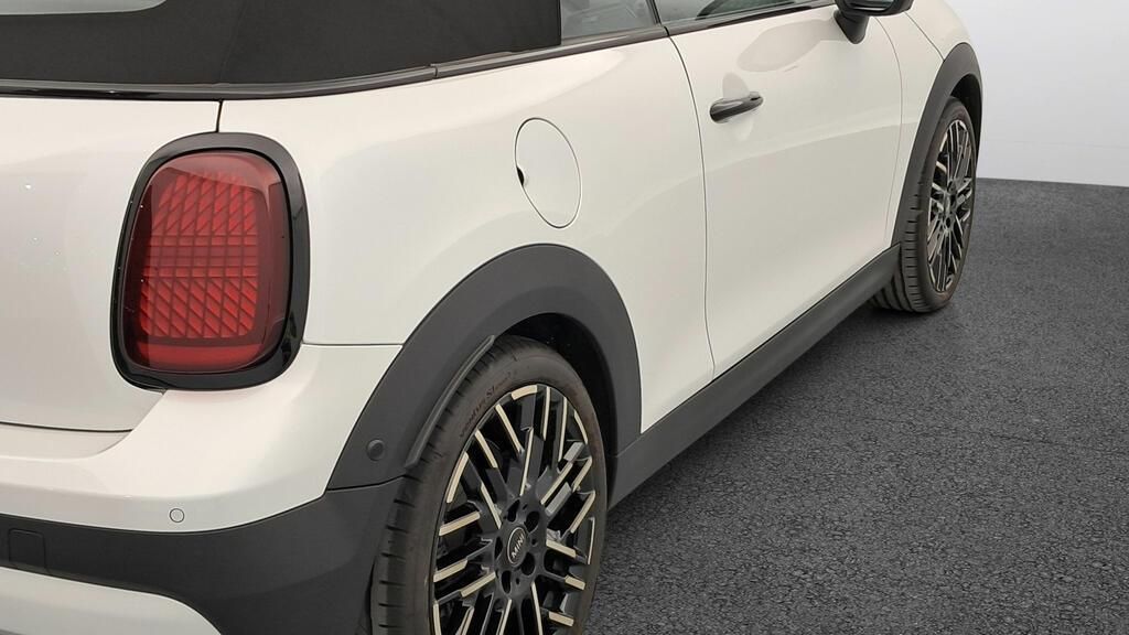 fotoG 17 del Mini MINI Cooper Cabrio MINI Cooper S Cabrio 204cv Gasolina del 2025 en Madrid